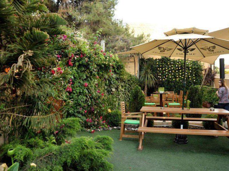 C6D14B5A88710F352D9E918D3BA62E8F