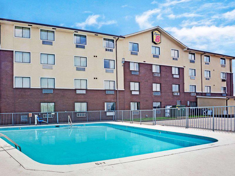 096CB52C81CF1F83DD655F7B6C15B6EE