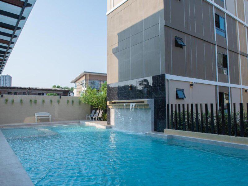 20D3A75F8526C241D90BCBC3F2579F61