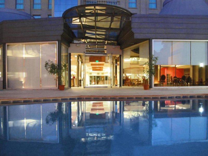 BE48CE8E75367B9659F7A1683BDBEE0C