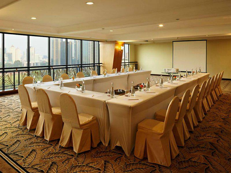 69E4FBA3E2E9B86D1383DF7BE3C80EC9