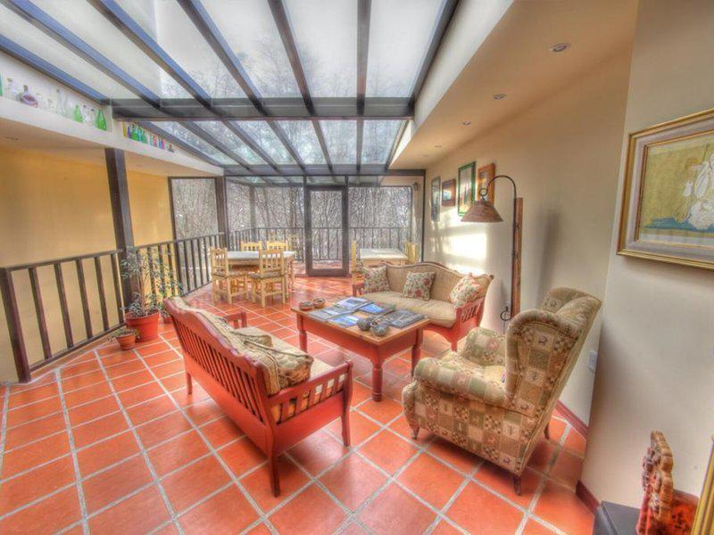 D5FE8D3677423000D75095C810114692