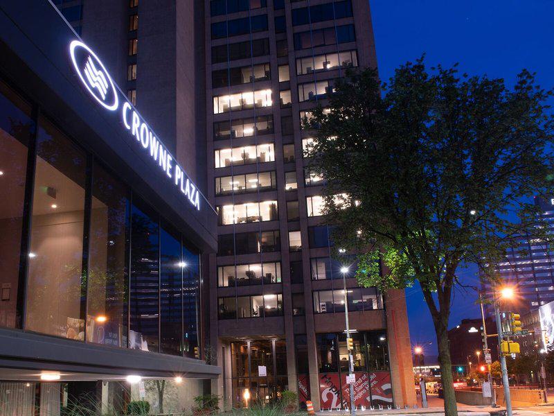 A962FB2765B9D161CEAC821303F15642