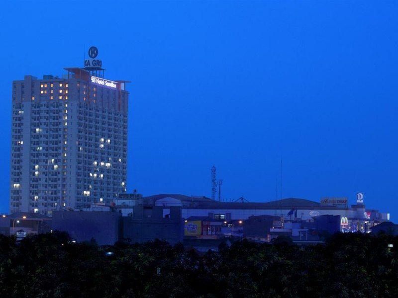 6ED170FBE3C93FB9403889FBB4EA7FF3