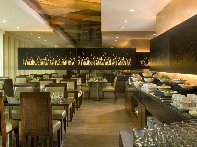 F58ACC8AAF4C803413D3FAF1526ABAE1