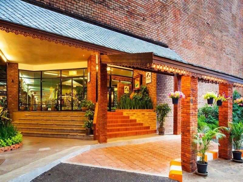 B84E05ED55D120D70AF24C0BBD80B5A2