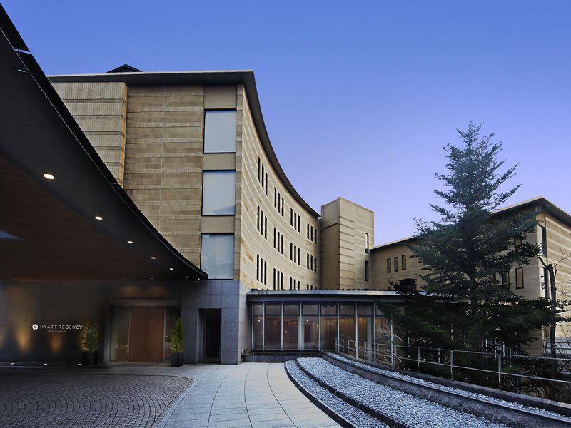 649FDFA0F4D4852C024878F49D8107A1