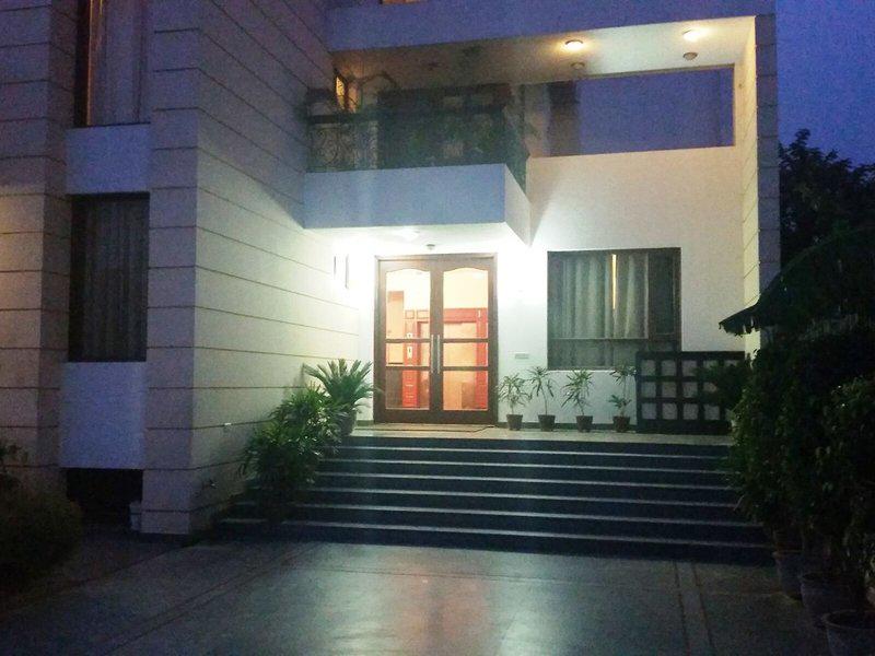 83AE5FB675F474ED24F55D9AC56C8DEE