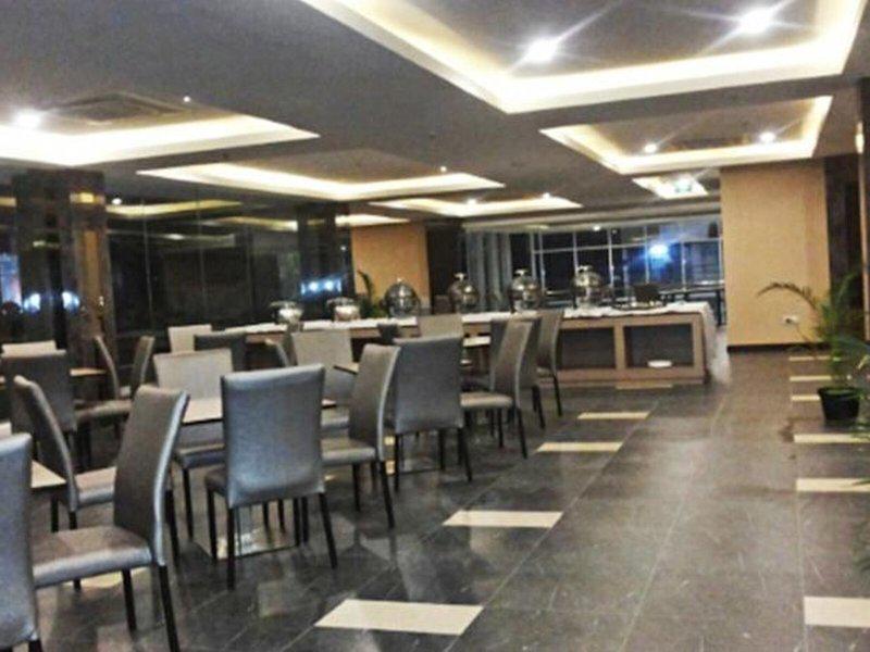 22A130EA59C63E4EFE9856AA673C87FF