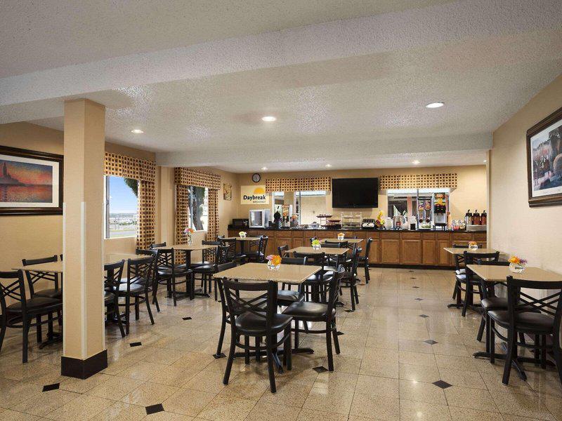 6FACF6F39EEF9F49D716B8C838BFE922