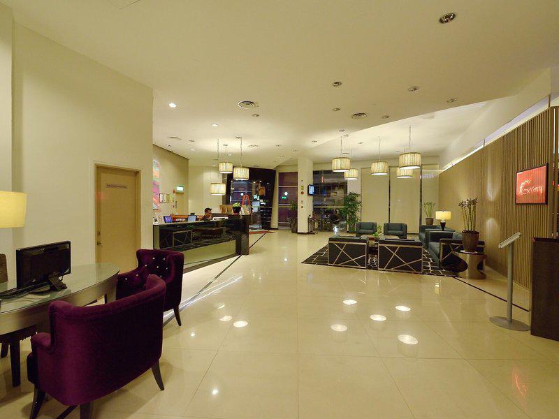 067840FB710E690B0798B7E7B02AE175