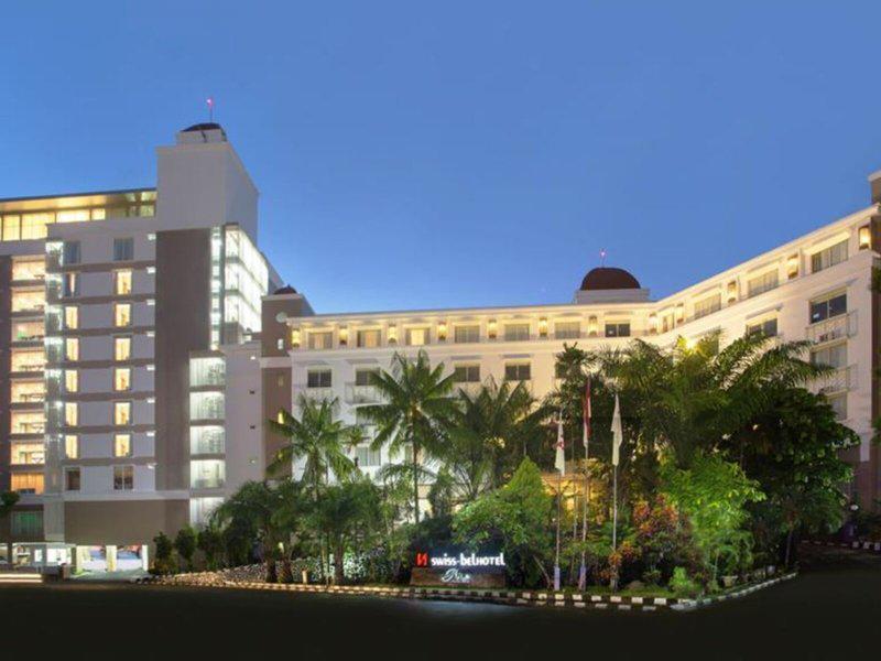 2E861C2EC2C34BAB6474ED004DABEA5B