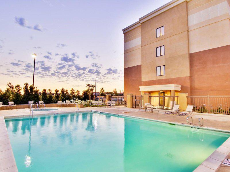 D9617BD9E0CF8F11822C80A957A5B136