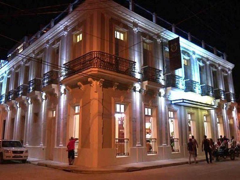 BDC8B79833FD74FC88D4AAD48BB802B7