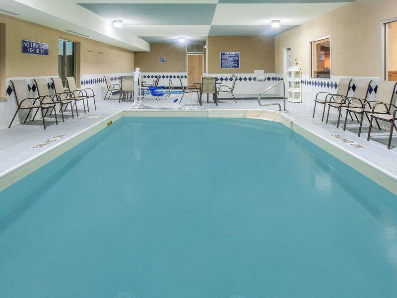 8D1877B48F7F42C69CBB5D93C632376C