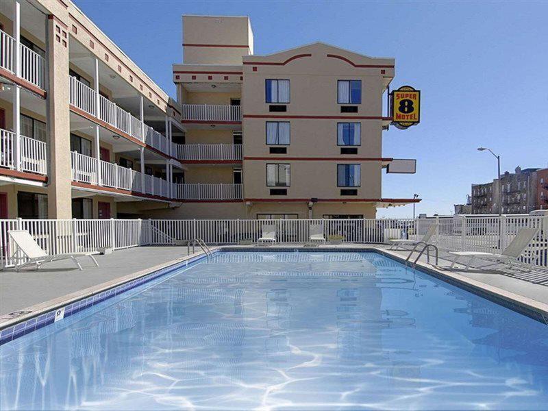 BEEBFFCDB8EEF408E63F9F2378EE1D63