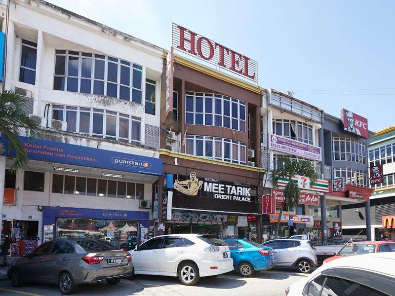 FE06B6A8EF072D835CA487BCA8D032E8