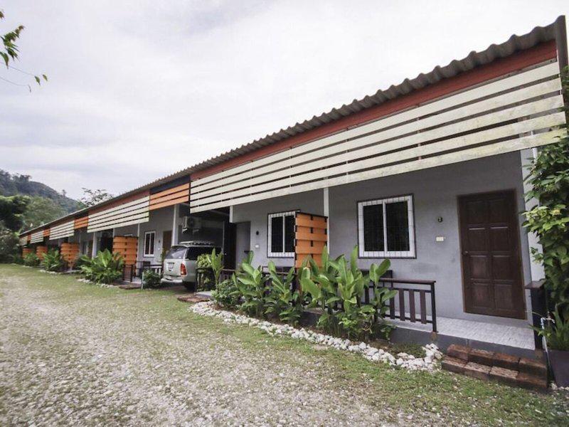 2C123A9BF232C629EEF978B83428E65E