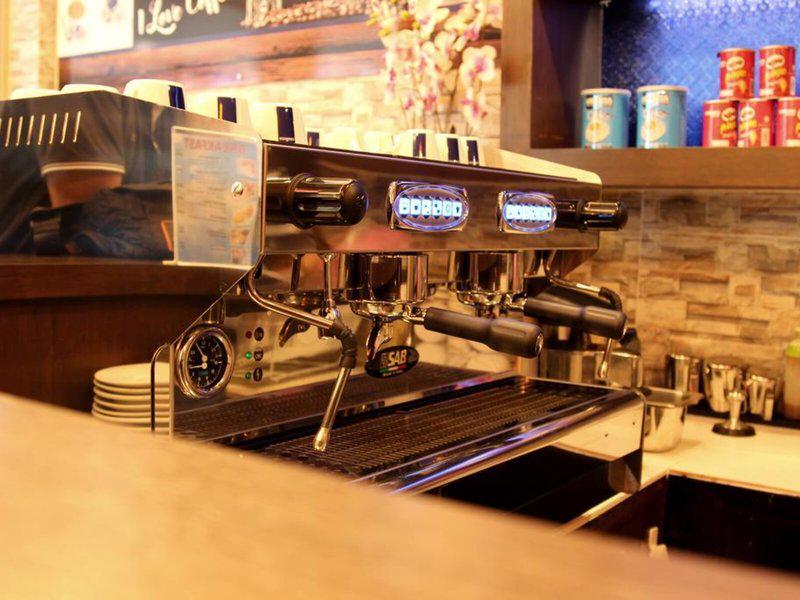 1998AA7E1CE159C149E6DB610E04AA8E