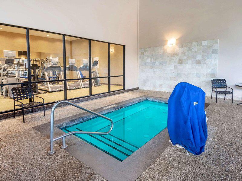 50F3ECA5EDC63EF9F53FA83C49E6822D