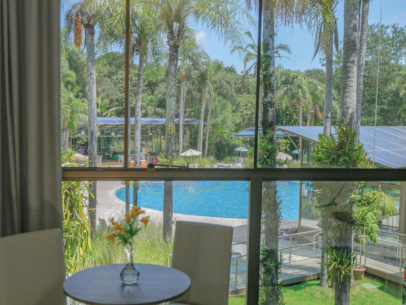 4DD0C5C50C5A50F430DFAEB358662F0D