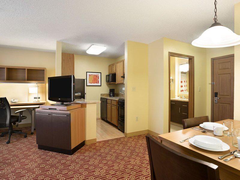 0E2A391D3FCFB179809C177F54DC83F1