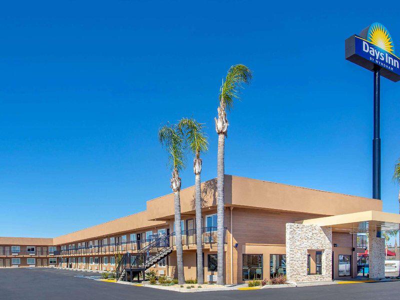 9033F9EBB2A93972970A18CA3C7340E4