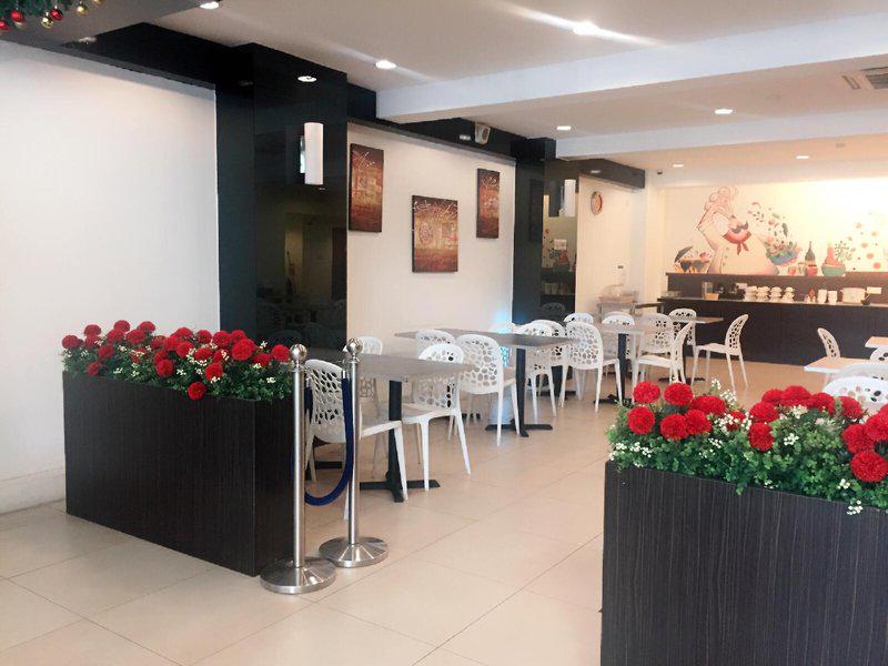 C832EFB407C12ACA52DC986C7C3E858D