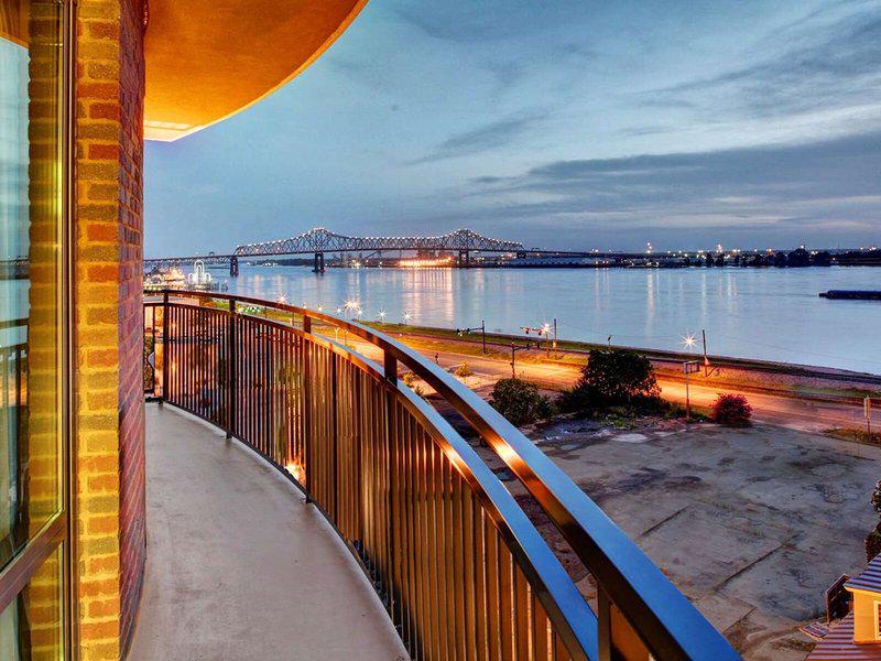 F69ABC3C35034FFF088244A00C53AE25