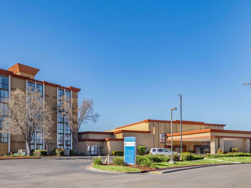 0F6F893D795D63A120607B8C94814DD4