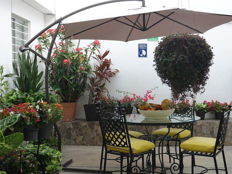 F7B7EE88103EB23CAB473959BAF33FAA