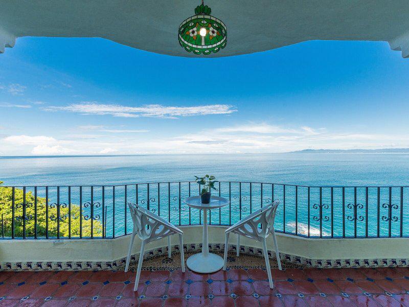 7B8AAB00C0800BDBDFF75A71B007104E