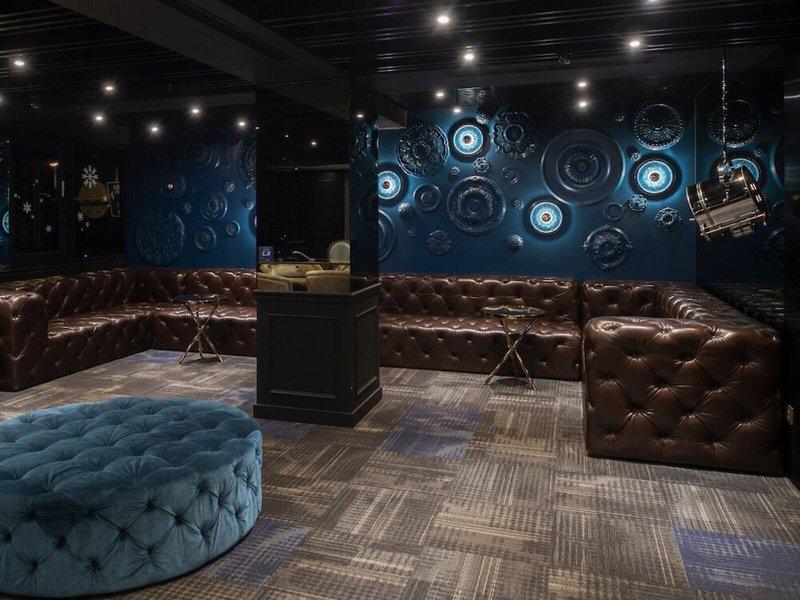 E0B34CEB4D6C890FEF5D5267597F4B70