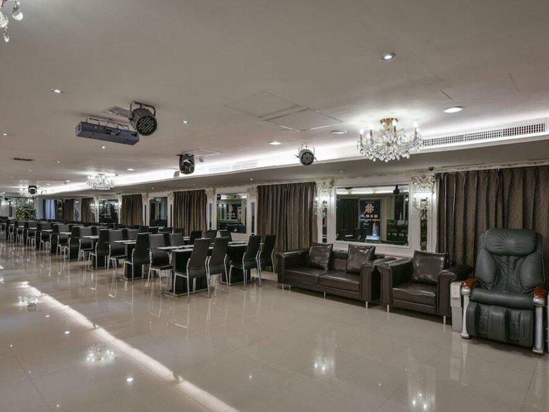 E472A08C0D331AEDA917D25D235A64FA