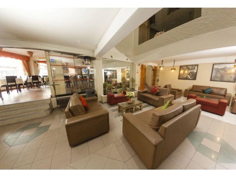 04025EC93C83EEF67A446BF0F3339018