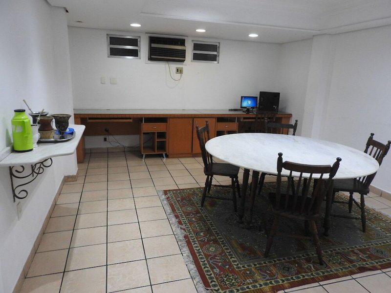 B3906DF8038EBF0F6D168005E9315B79