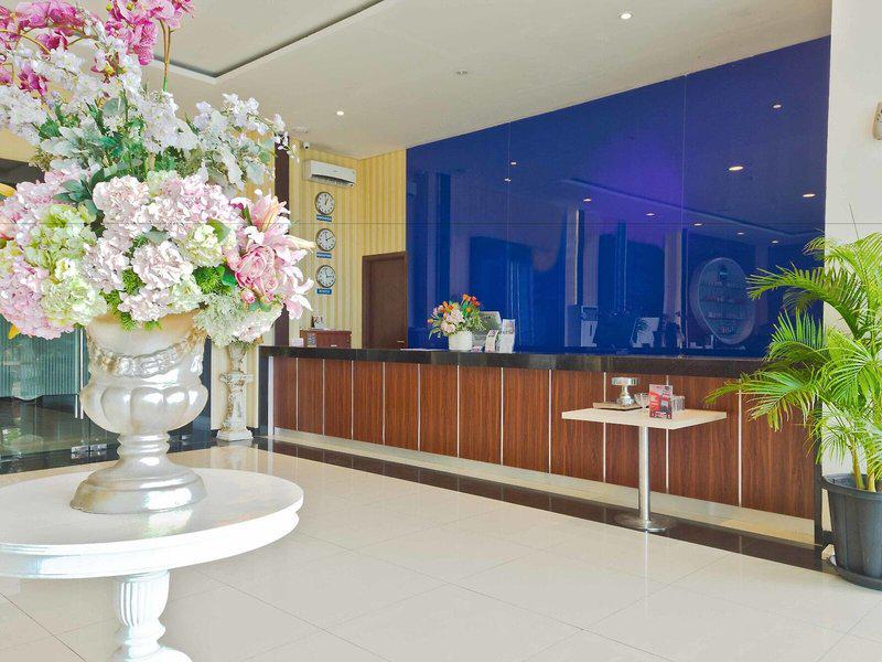 12E87EE52F66DA5FF704D8893019747E