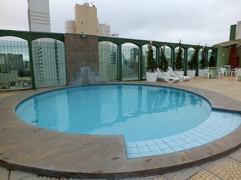 BEEE33FBF3517D46701016D918E3971C