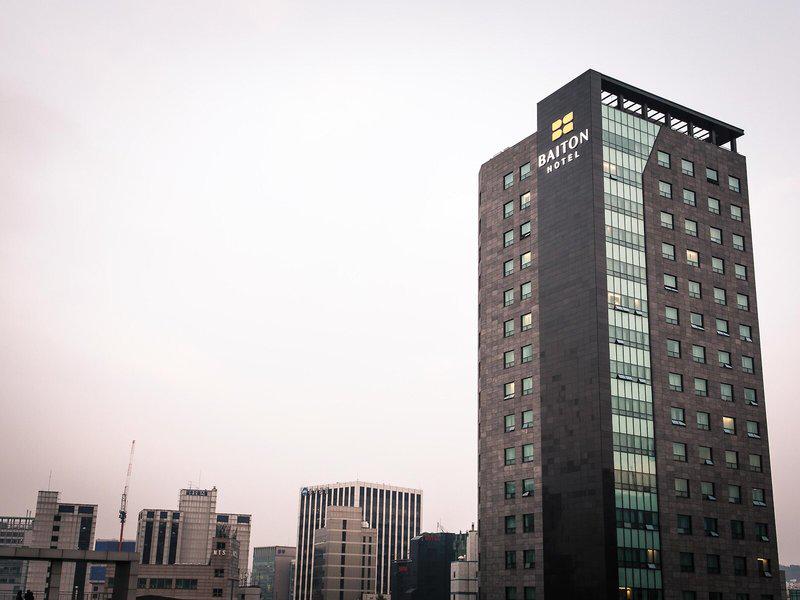 CEE85E8C0D214A695D73F00279E4F254