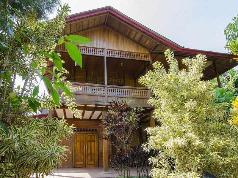 7E453B1E4C51F369938CBEDA85E85EB1