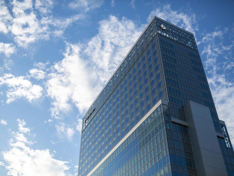 93725678AA3E52A33C3F9358C6729142