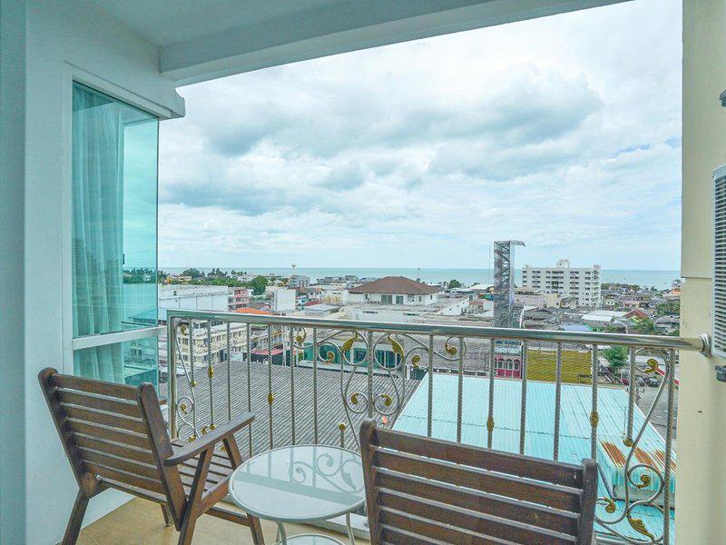 7AF43C45DE30599C30303CAFBF0BD7E8