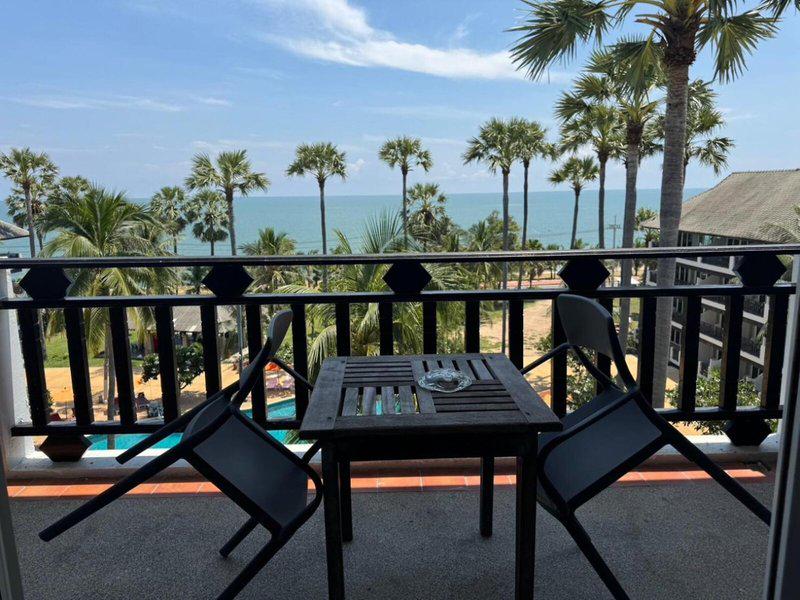 4BFF7EA8E2A7B6E064562756C1917779