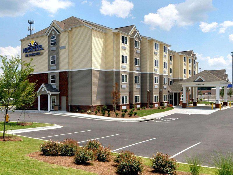 F925CDA2B8C02421EF4CEB4CF1842E18