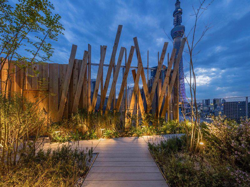 C1631007D75CC518BADA43DD708FC32A