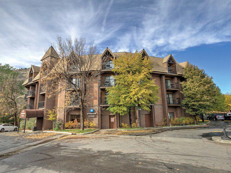 072D55FC4BA646A71AAD04C5B19B4713