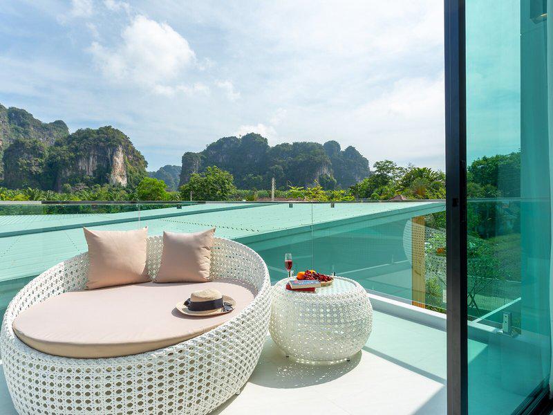 3EB39881A00803EE0B202CA7BA218DB3