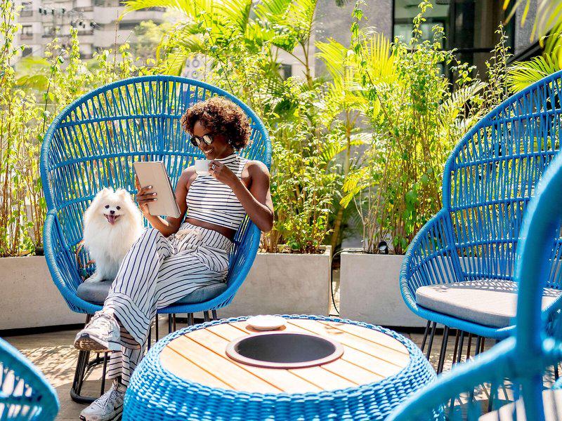 CCF6932AF9779C69A0D5CE8C65797092