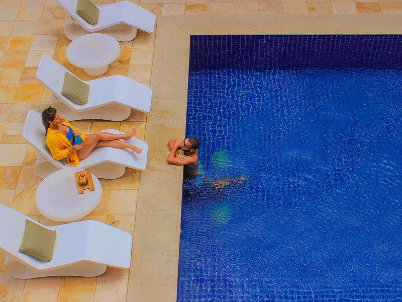 84030EC4D88AC2CBC48E9C03EEEEC92D