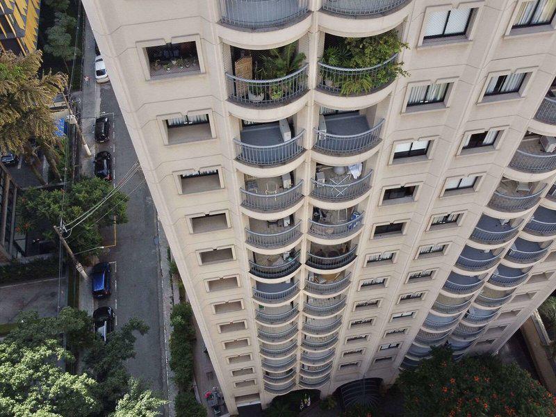 496E75B610F64DAD2328C544E5EA53DF